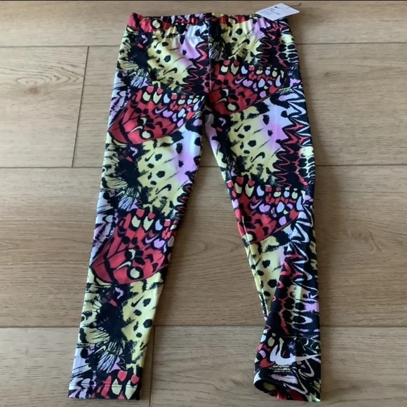 Nike Girls Tee & Leggings Set Size 6 Or 6X(NWT)~PRICE IS FIRM~ - Picture 3 of 5
